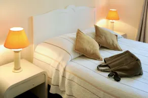 Logis Hôtel la Vallée de l'Arc - Værelse