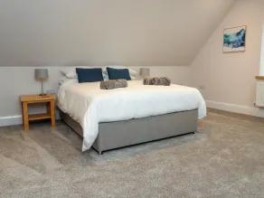 Treetops - Room