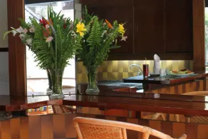 Mimosa Court Apartments - Restaurant