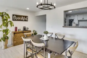 2 Mi to Fairgrounds & Dtwn Puyallup! Family Escape - Interior