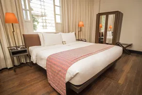 The Henry Hotel Manila - Room