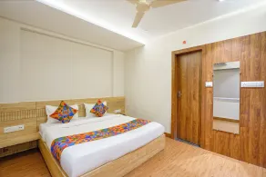 Fabhotel White Pearl - Rom