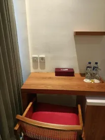 The Kd Suites & Coffee Shop - Room