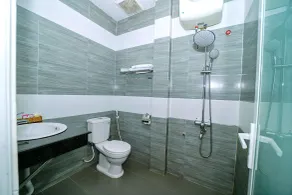 Khách sạn Vĩnh Hội - Bathroom