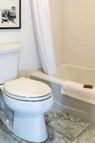 The Leland Lodge - Baño
