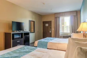 Moulton Inn & Suites By OYO Near Shiner TX - Rum