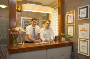 Royal Suites - Reception