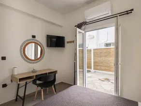 Parikia's Urban Oasis - Habitación
