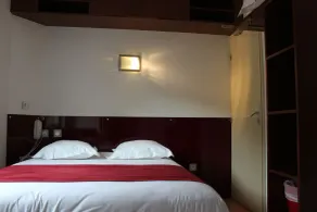 Hôtel des ARTS Aix - Room