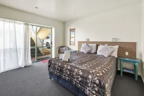 Birchwood Spa Motel - Habitación