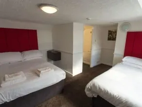 Trinity Guest House - Divers