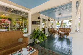 Key West Villas - Indtjeknings-/udtjekningsautomat