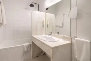 Hotel Estacão - Braga - Salle de bain