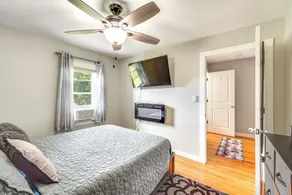 Waterfront Wallkill Duplex Home w/ Fire Pits! - Interni