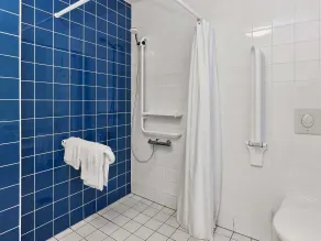 B&B Hotel Saarbrücken-Hbf - Salle de bain