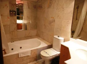 Gestión de Alojamientos Rooms - Guest House - Badeværelse