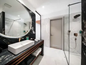 Diaco Boutique Hotel - Bathroom