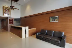 Hotel Shreeji Vatika-Airport Road - Reception