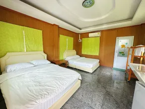 OYO 75497 Uncle Odd Talay View Resort - Zimmer
