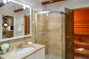Schlössle Hotel - Small Luxury Hotels of the World - Bathroom
