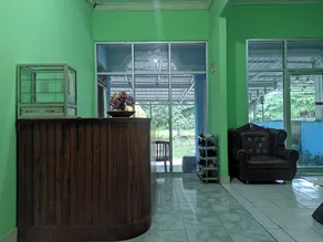 Hotel O Penginapan Syariah Al Syifa - Réception