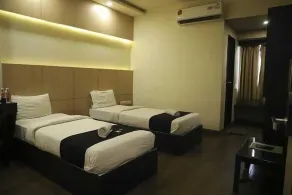 Hotel Grand Ambience - Zimmer