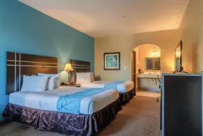 Moulton Inn & Suites By OYO Near Shiner TX - Rum