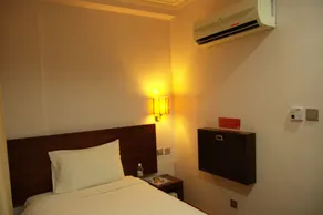 Tune Hotel - Waterfront Kuching - Chambre