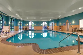 Holiday Inn Express Nashville-Opryland by IHG - Piscine
