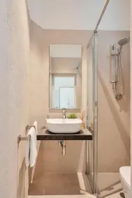 Hotel Lux - Baño