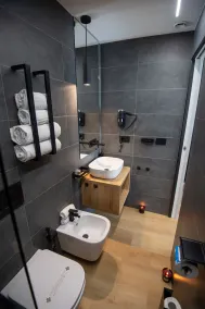 Contemporaneamente 147 - Modern & Comfort Rooms - Badeværelse
