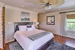 Lakefront Oasis w/ Private Dock in Hot Springs! - Interni