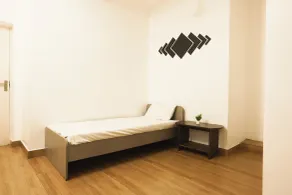 The Base Inn - Camera