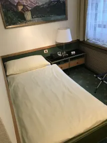 Hotel Arlette beim Hauptbahnhof - Chambre