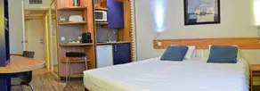 Art Hotel Paris Est - Chambre