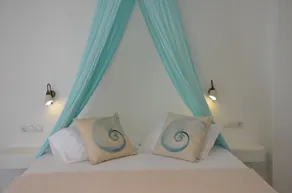 Nufaro - Habitación