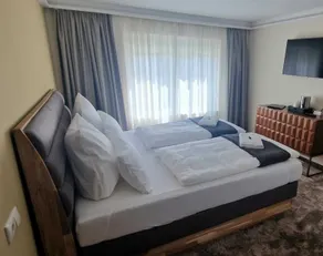 Hotel Rhin Inn - Quarto