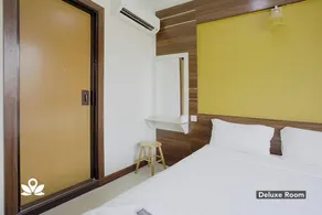 Golden Night Hotel - Chambre