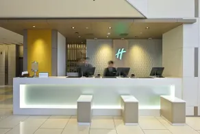 Holiday Inn & Suites Shin Osaka by IHG - Reception