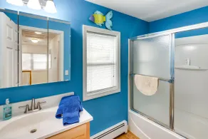 Charming Old Saybrook Home: Half-mi to Sand & Sea! - Badezimmer