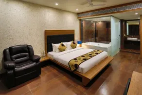 Hotel Grand Kailash - Room