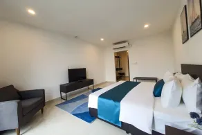 Straits Suites & Residence, Johor Bahru - Zimmer