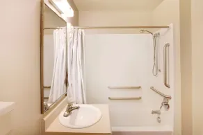 WoodSpring Suites Baton Rouge East I-12 - Salle de bain