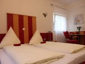 Airport Messe Villa Casa - Chambre