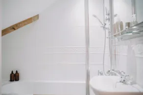 Three Cocks Hotel - Badezimmer