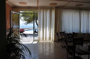 Nora Hotel - Lobby