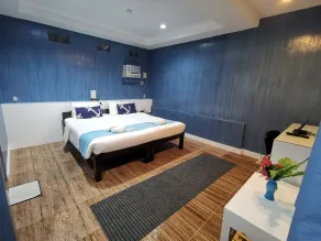 Pescadores Suites Moalboal - Chambre