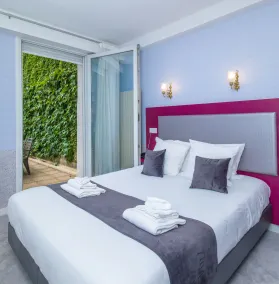 HOTEL DE PARIS MONTPARNASSE - Ausblick vom Zimmer