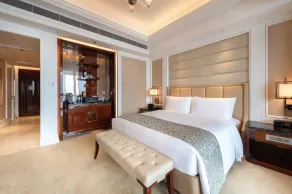 The Ritz-Carlton, Chengdu - Room