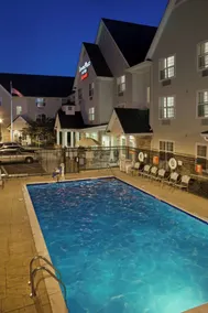 TownePlace Suites Medford - Piscine